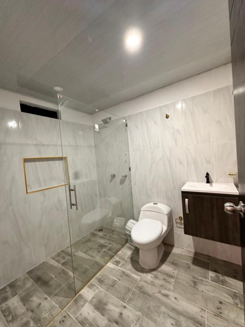Cabanas San Jose Doradal Rum bild